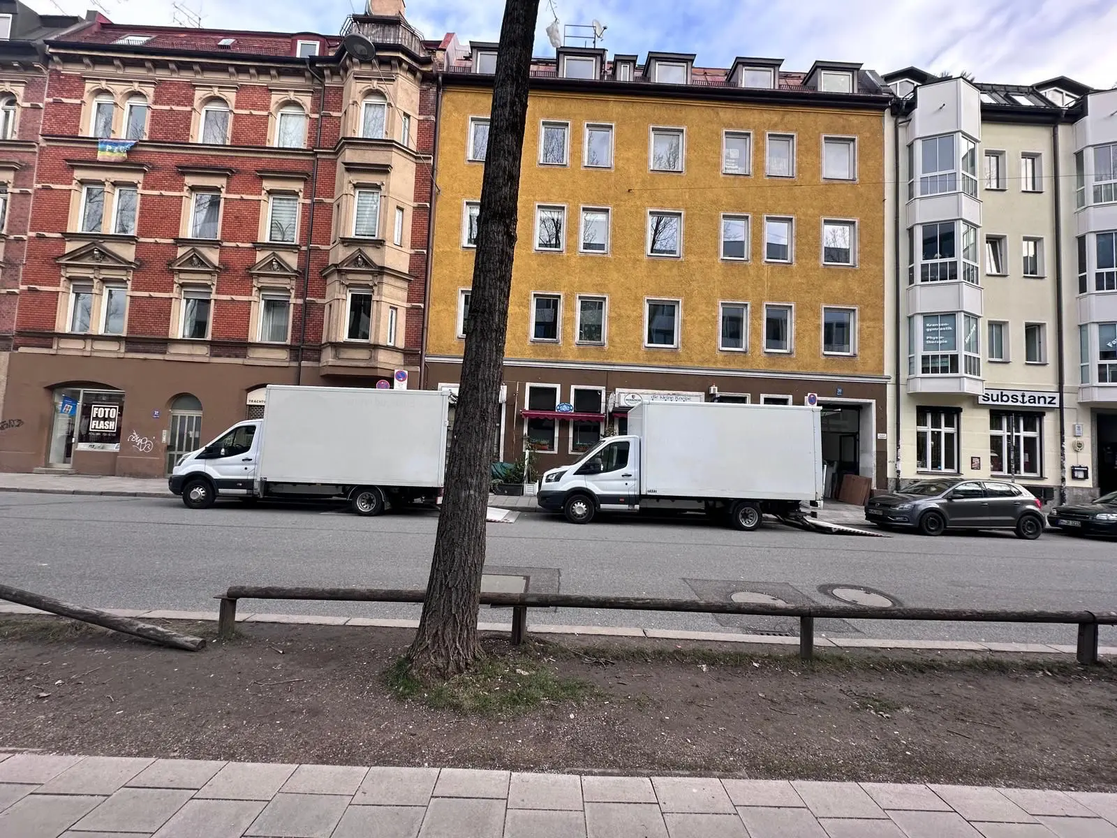 Moderner Umzugstransporter von ZugUmZug in München